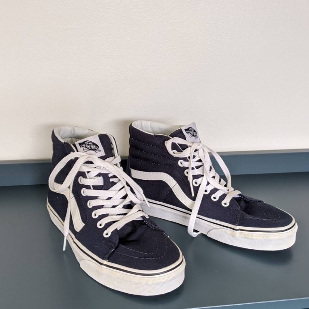 Navy Blue sk8 hi
